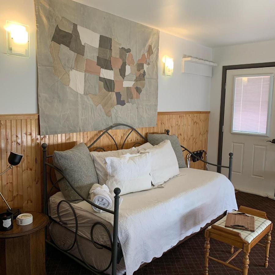 Fireside Inn & Hostel Breckenridge Bagian luar foto