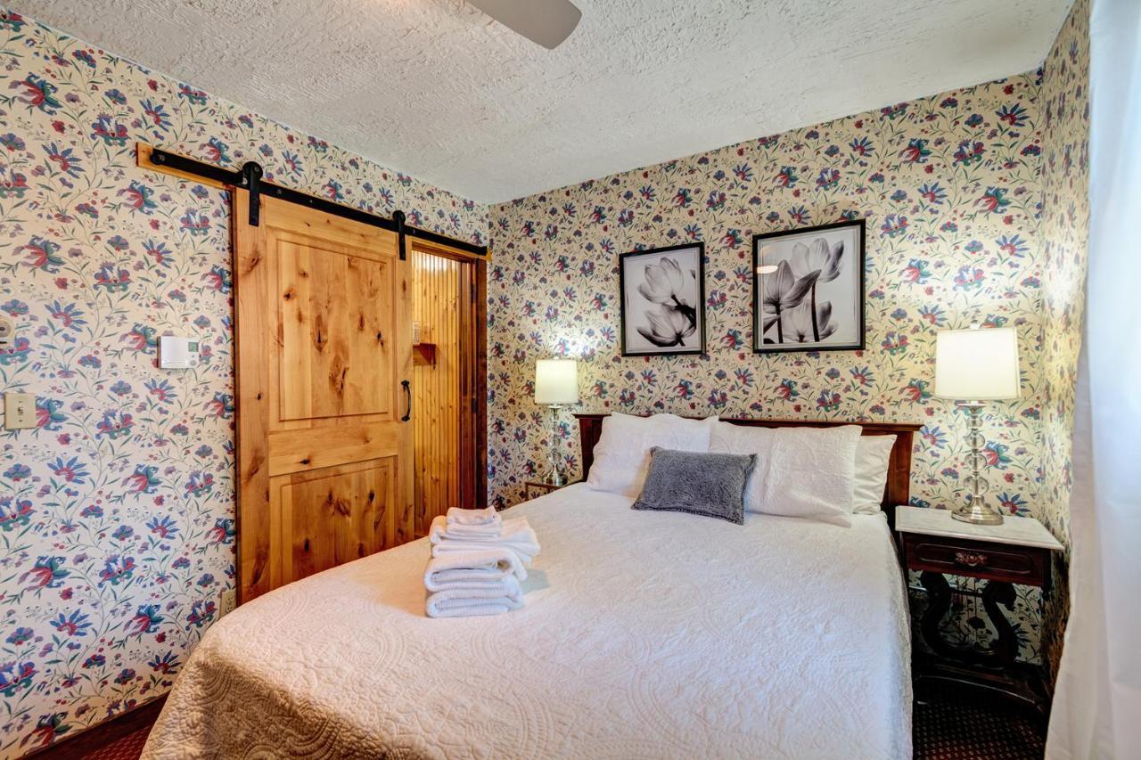 Fireside Inn & Hostel Breckenridge Bagian luar foto