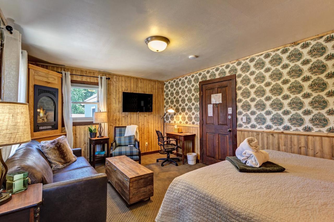 Fireside Inn & Hostel Breckenridge Bagian luar foto